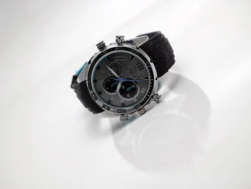 Night Vision Spy Camera Watch w/8GB Memory - Image 3